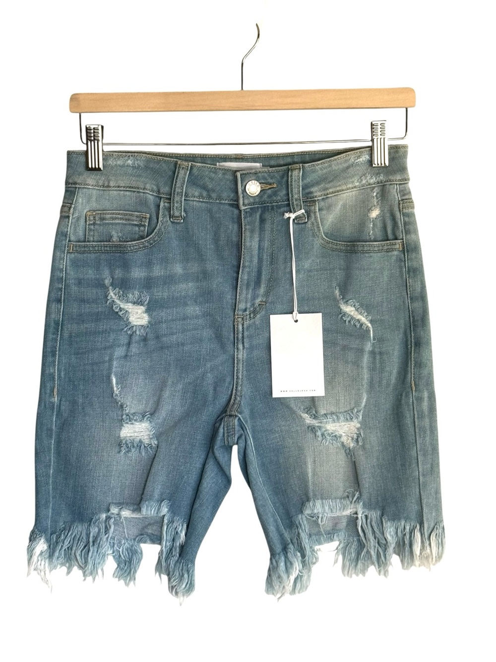 Cello brand light wash distressed Bermuda shorts SMALL NWT